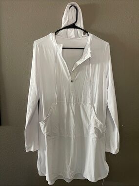 Women's White Hooded Swim Coverup Tunic